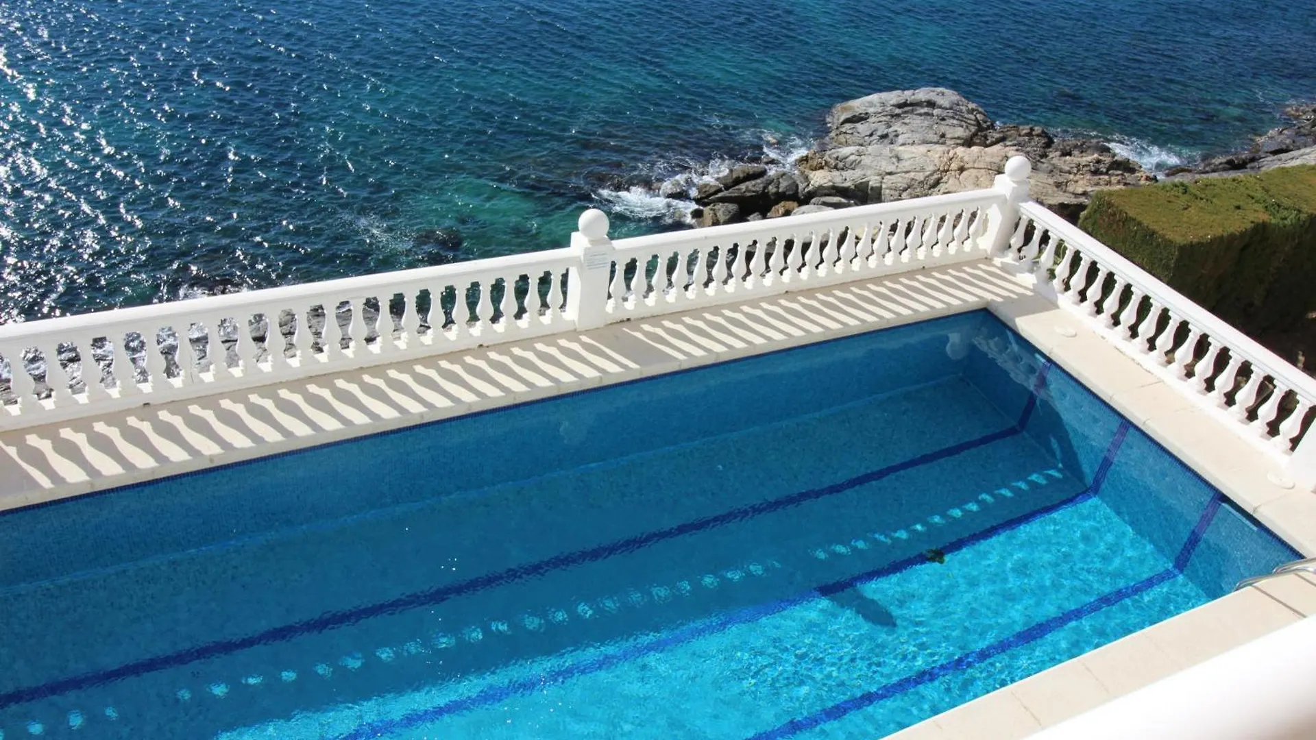 Mediterraneo B 2-6 2048 Roses Appartement